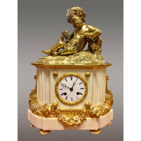 Reloj de bronce dorado de Napoleón III