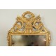 Espejo de madera dorada estilo Luis XVI